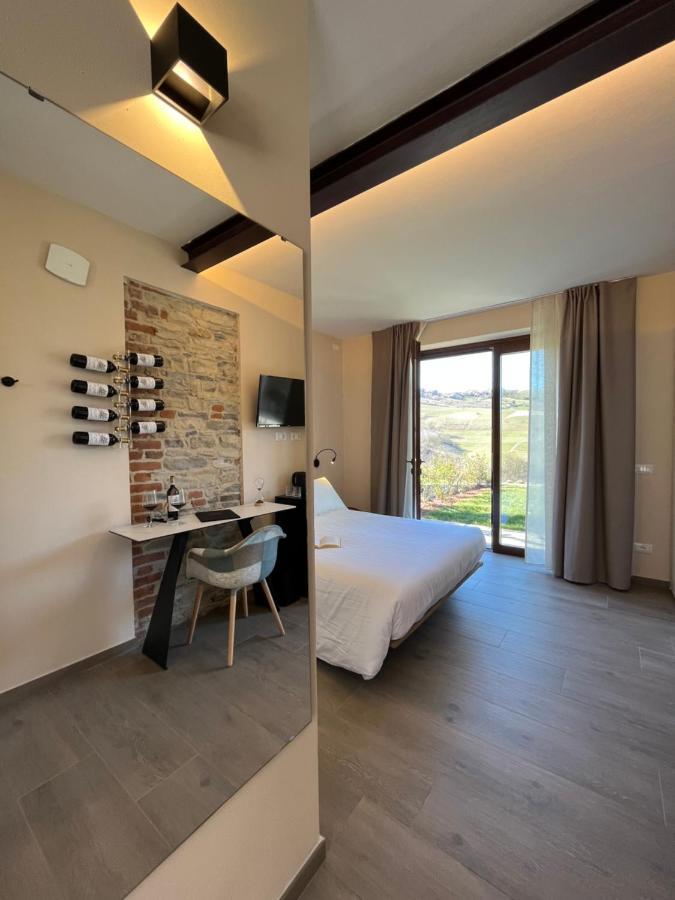 Hotel Le Cornici - Cascina Di Charme Diano dʼAlba Zewnętrze zdjęcie