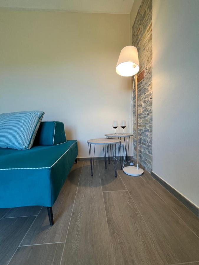 Hotel Le Cornici - Cascina Di Charme Diano dʼAlba Zewnętrze zdjęcie